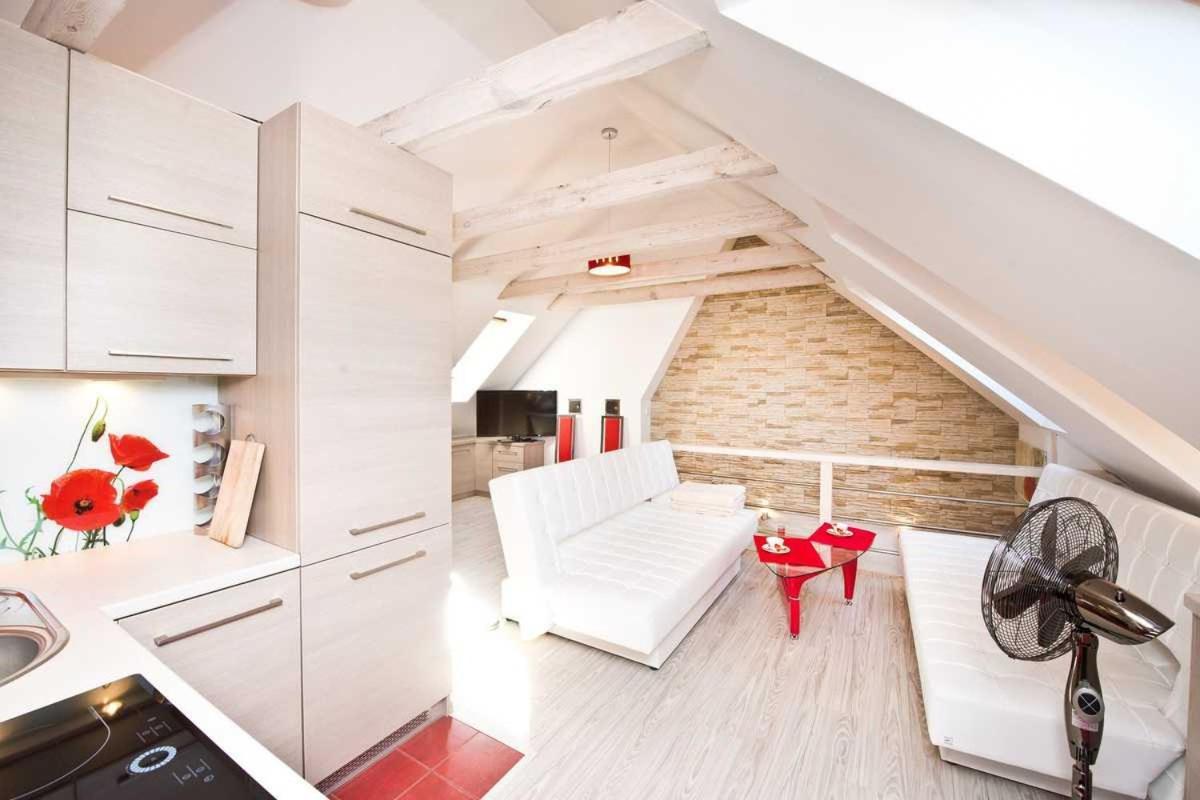 Dwupoziomowy Stylowy Apartament Przy Centrum Gdyni, Niedaleko Morza Гдыня Экстерьер фото